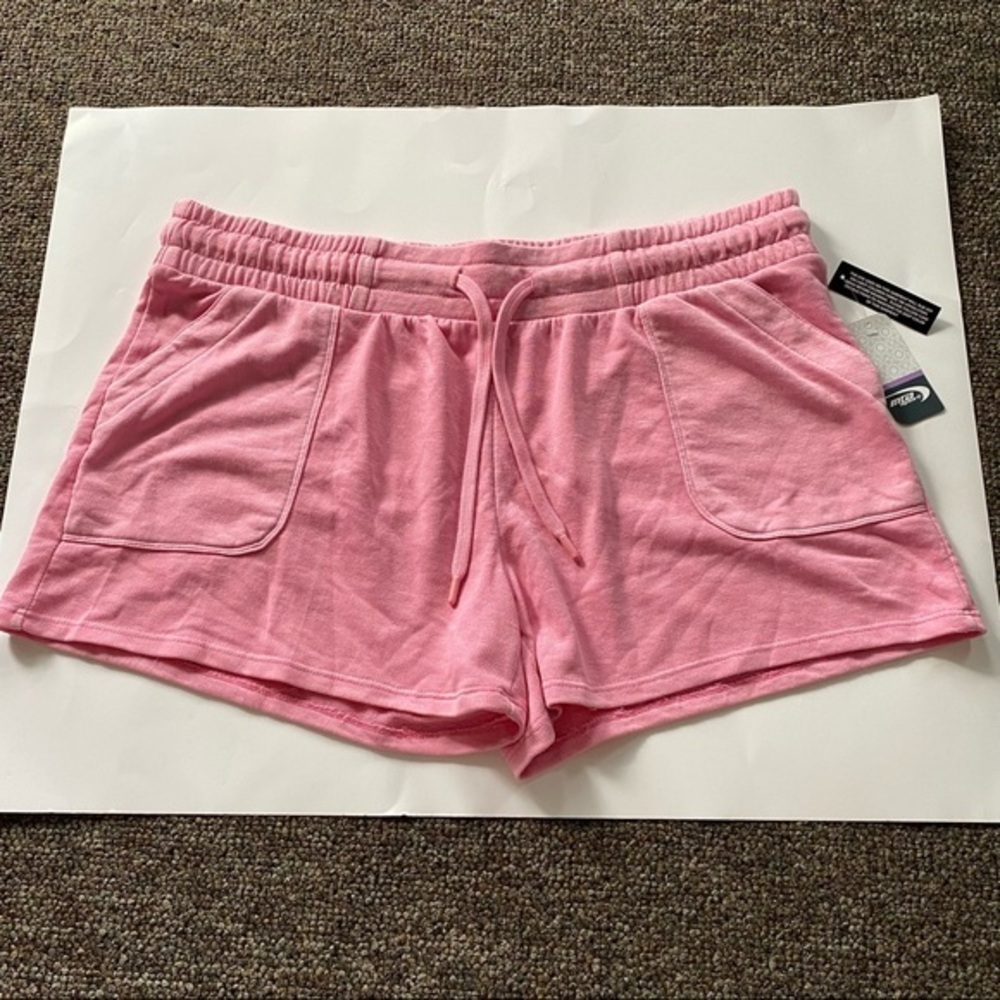 MTA‎ Sport Pink Shorts Size 1X Woman’s Stretch Pockets Pink New With Tags